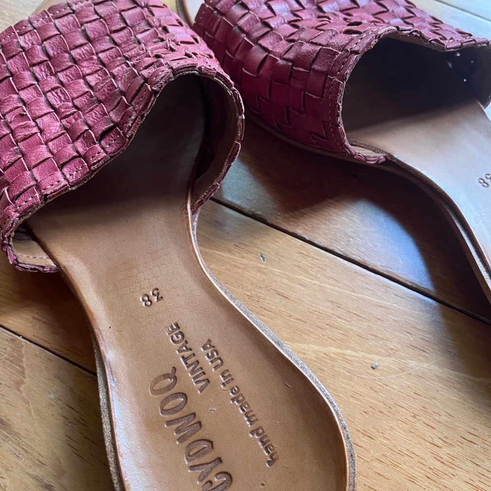 Women's Woven Slide Sandals - Picture 3 of 4